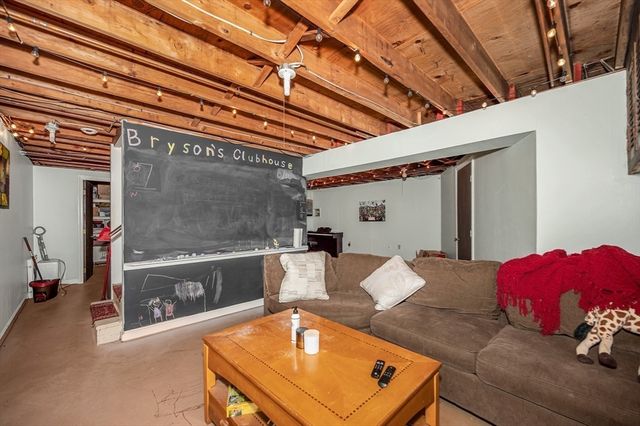 49 Countryside Rd, Grafton, MA 01536
