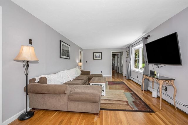 49 Countryside Rd, Grafton, MA 01536