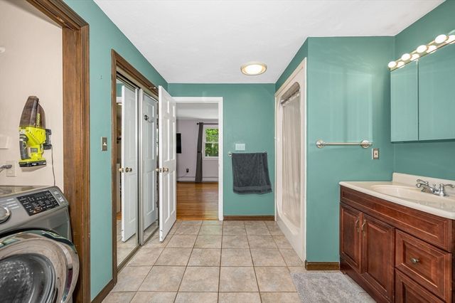 49 Countryside Rd, Grafton, MA 01536