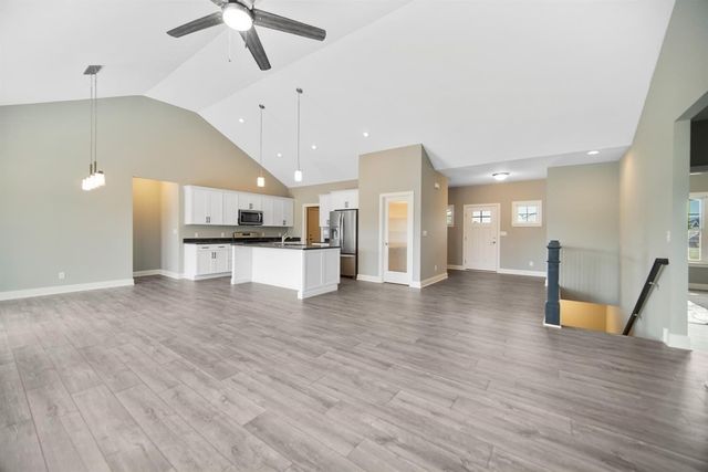 615 Debra Kay Drive, Lowell, IN 46356