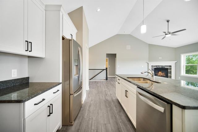 615 Debra Kay Drive, Lowell, IN 46356