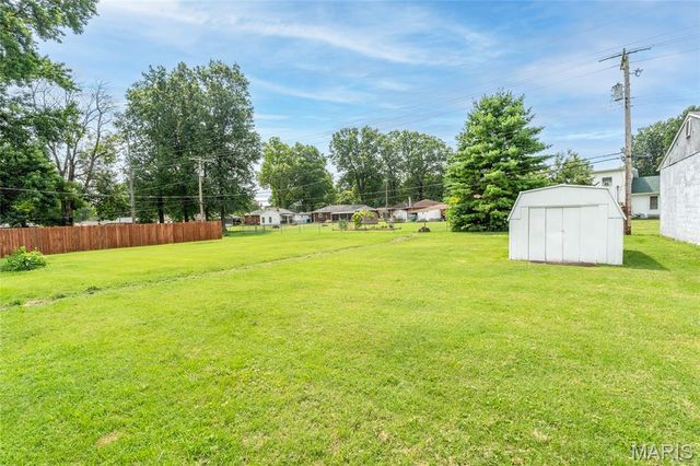 2434 Pine Street, Granite City, IL 62040