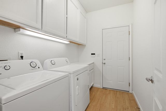 3600 Amethyst Dr, Rocklin, CA 95677