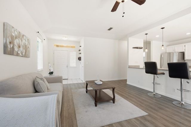 3600 Amethyst Dr, Rocklin, CA 95677