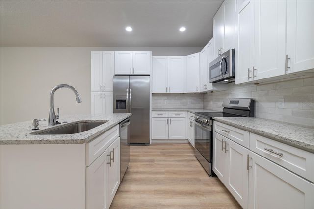 37 REGENT LANE, Palm Coast, FL 32164