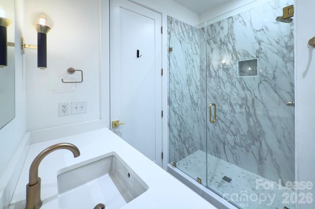 2737 Shenandoah Avenue, Charlotte, NC 28205