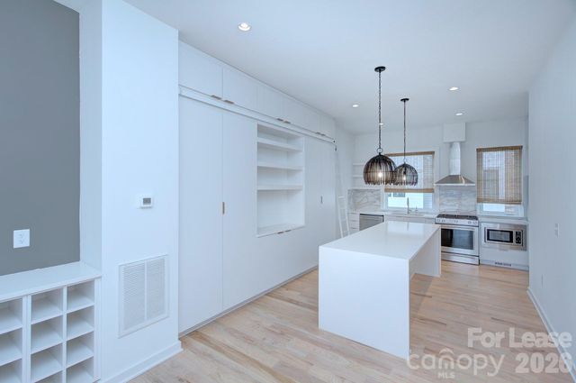 2737 Shenandoah Avenue, Charlotte, NC 28205