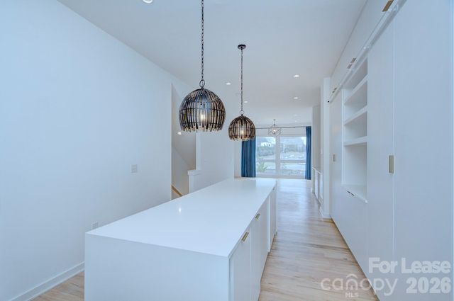 2737 Shenandoah Avenue, Charlotte, NC 28205