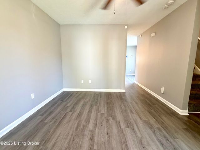 653 S 23rd St, Louisville, KY 40211