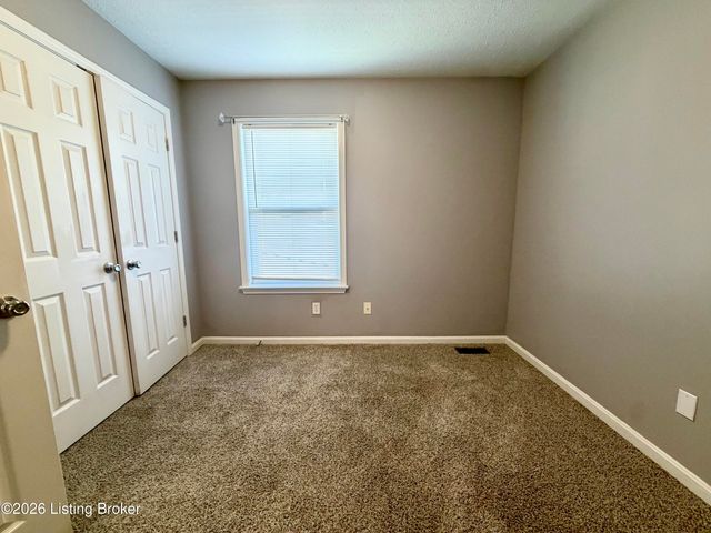 653 S 23rd St, Louisville, KY 40211