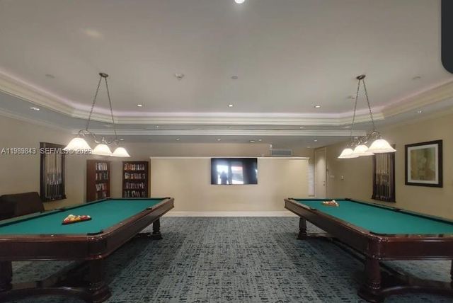 20000 E Country Club Drive 201, Aventura, FL 33180