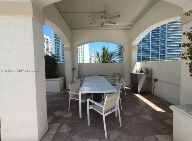 20000 E Country Club Drive 201, Aventura, FL 33180