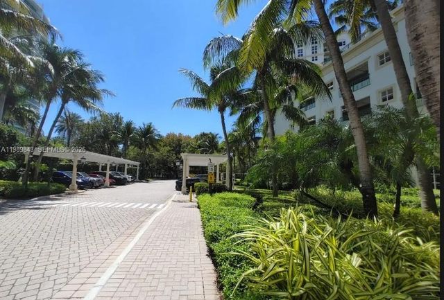 20000 E Country Club Drive 201, Aventura, FL 33180