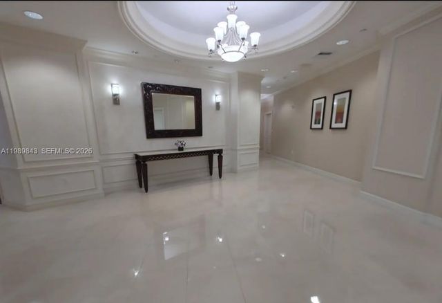 20000 E Country Club Drive 201, Aventura, FL 33180