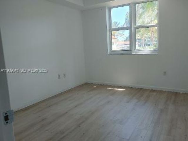 20000 E Country Club Drive 201, Aventura, FL 33180