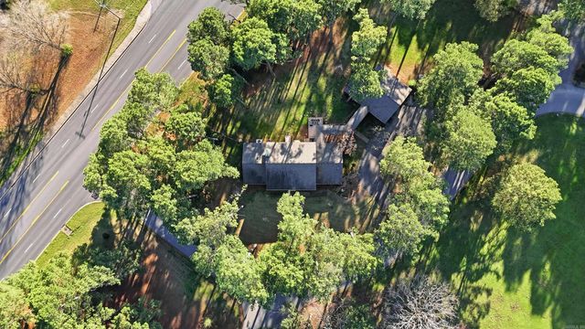 105 Longleaf Drive, Searcy, AR 72143