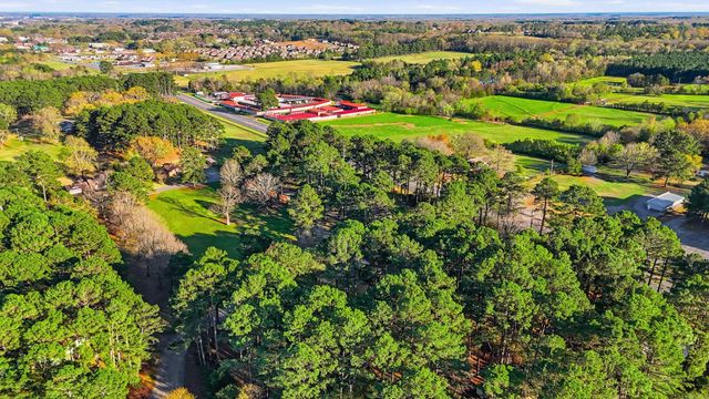 105 Longleaf Drive, Searcy, AR 72143