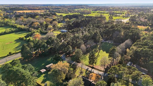 105 Longleaf Drive, Searcy, AR 72143