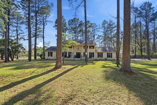 105 Longleaf Drive, Searcy, AR 72143