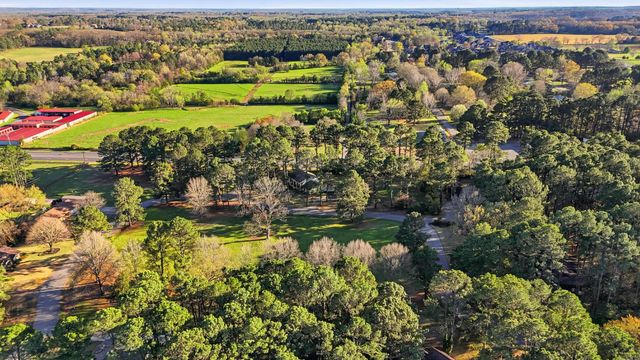 105 Longleaf Drive, Searcy, AR 72143