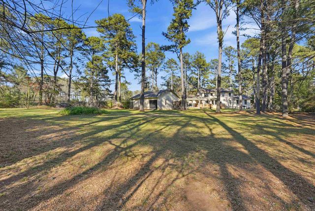 105 Longleaf Drive, Searcy, AR 72143