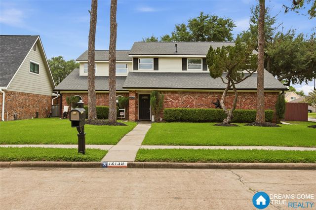 12139 Monticeto Lane, Meadows Place, TX 77477