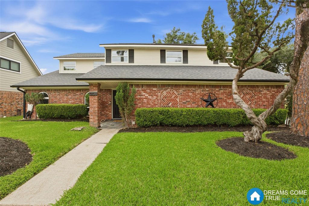 12139 Monticeto Lane, Meadows Place, TX 77477