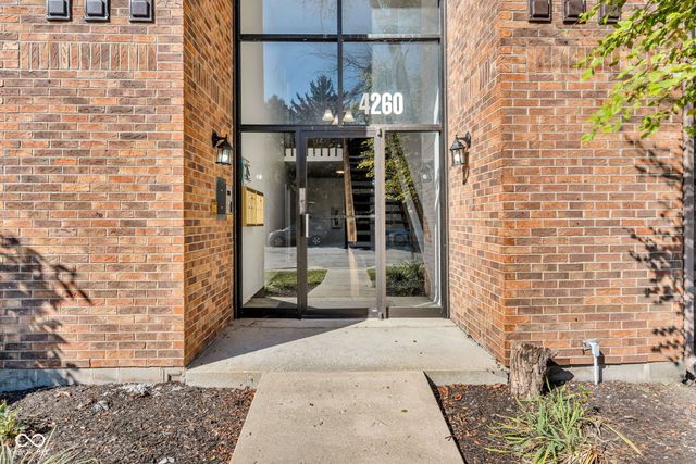 4260 Village Pw E Circle 4, Indianapolis, IN 46254