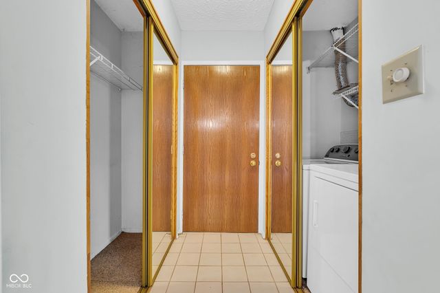 4260 Village Pw E Circle 4, Indianapolis, IN 46254