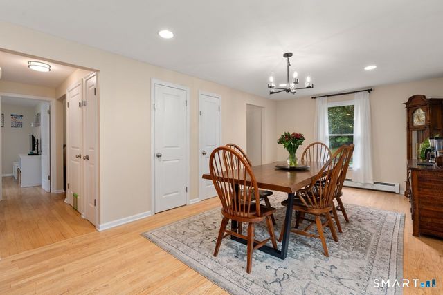 116 Bramblebush Road, Manchester, CT 06040