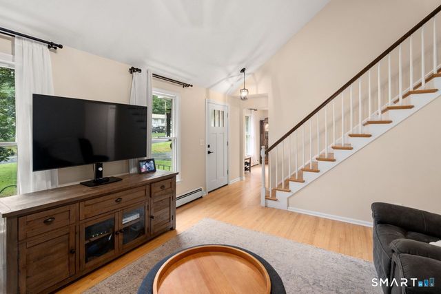116 Bramblebush Road, Manchester, CT 06040