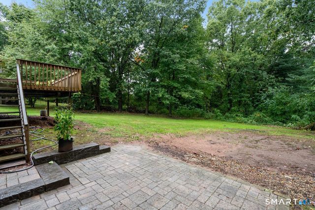 116 Bramblebush Road, Manchester, CT 06040