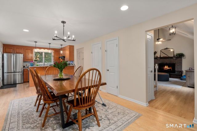 116 Bramblebush Road, Manchester, CT 06040