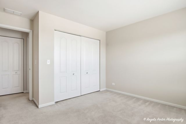 228 STATION PARK Circle, Grayslake, IL 60030