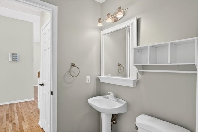 1972 Fox Valley Drive SW, Rochester, MN 55902