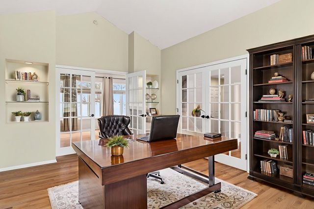 1972 Fox Valley Drive SW, Rochester, MN 55902