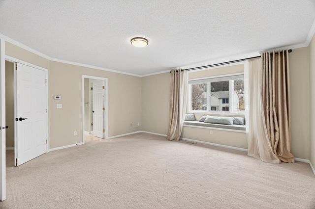 1972 Fox Valley Drive SW, Rochester, MN 55902