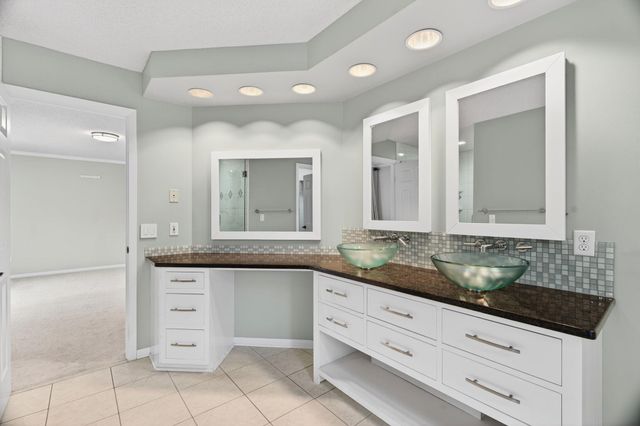 1972 Fox Valley Drive SW, Rochester, MN 55902