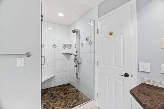 1972 Fox Valley Drive SW, Rochester, MN 55902