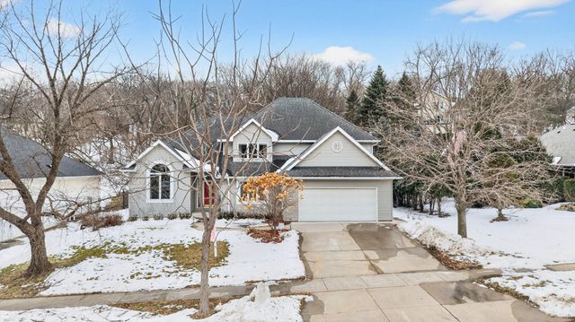 1972 Fox Valley Drive SW, Rochester, MN 55902