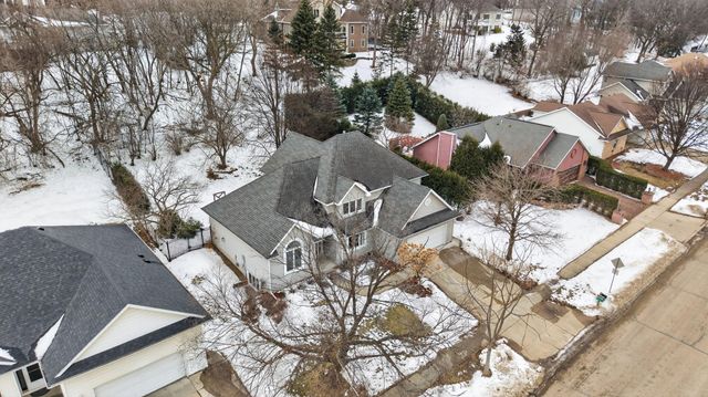 1972 Fox Valley Drive SW, Rochester, MN 55902