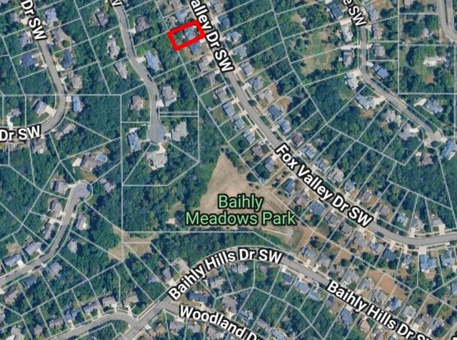 1972 Fox Valley Drive SW, Rochester, MN 55902