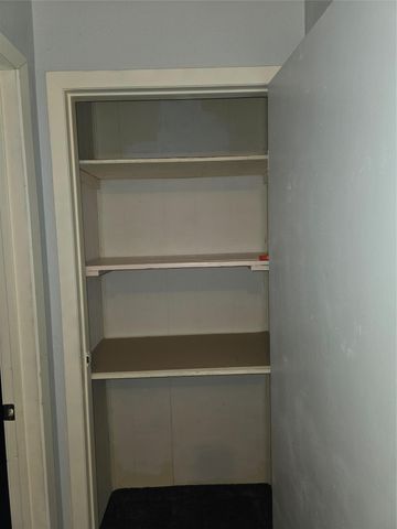 110 Cloverdale LN, Georgetown, TX 78626