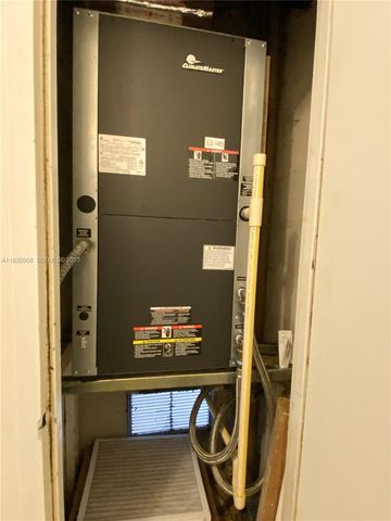 1865 79th St Cswy 11F, North Bay Village, FL 33141