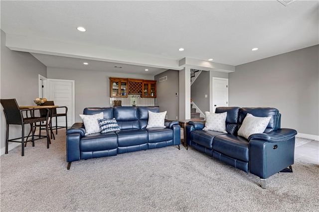 25973 W 143RD Terrace, Olathe, KS 66061