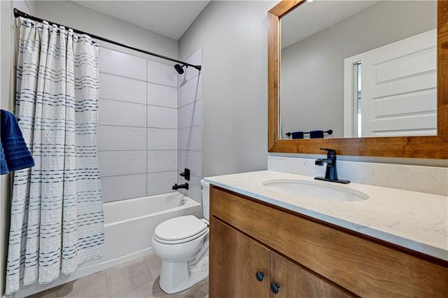 25973 W 143RD Terrace, Olathe, KS 66061
