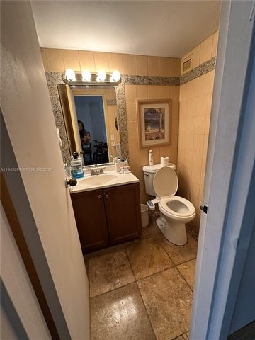 17021 N Bay Rd 116, Sunny Isles Beach, FL 33160