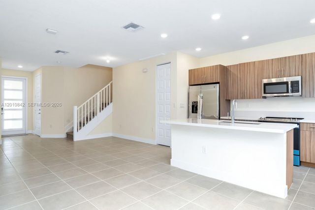 15862 NW 91st Ct 15862, Miami Lakes, FL 33018