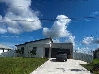 2001 NW Embers Terrace, Cape Coral, FL 33993