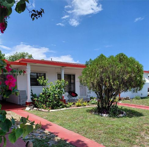 3021 NW 184th St, Miami Gardens, FL 33056